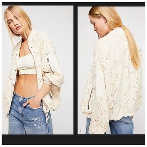 ᖴᖇEE ᑭEOᑭᒪE ᗷOᗰᗷEᖇ. ~ NEW